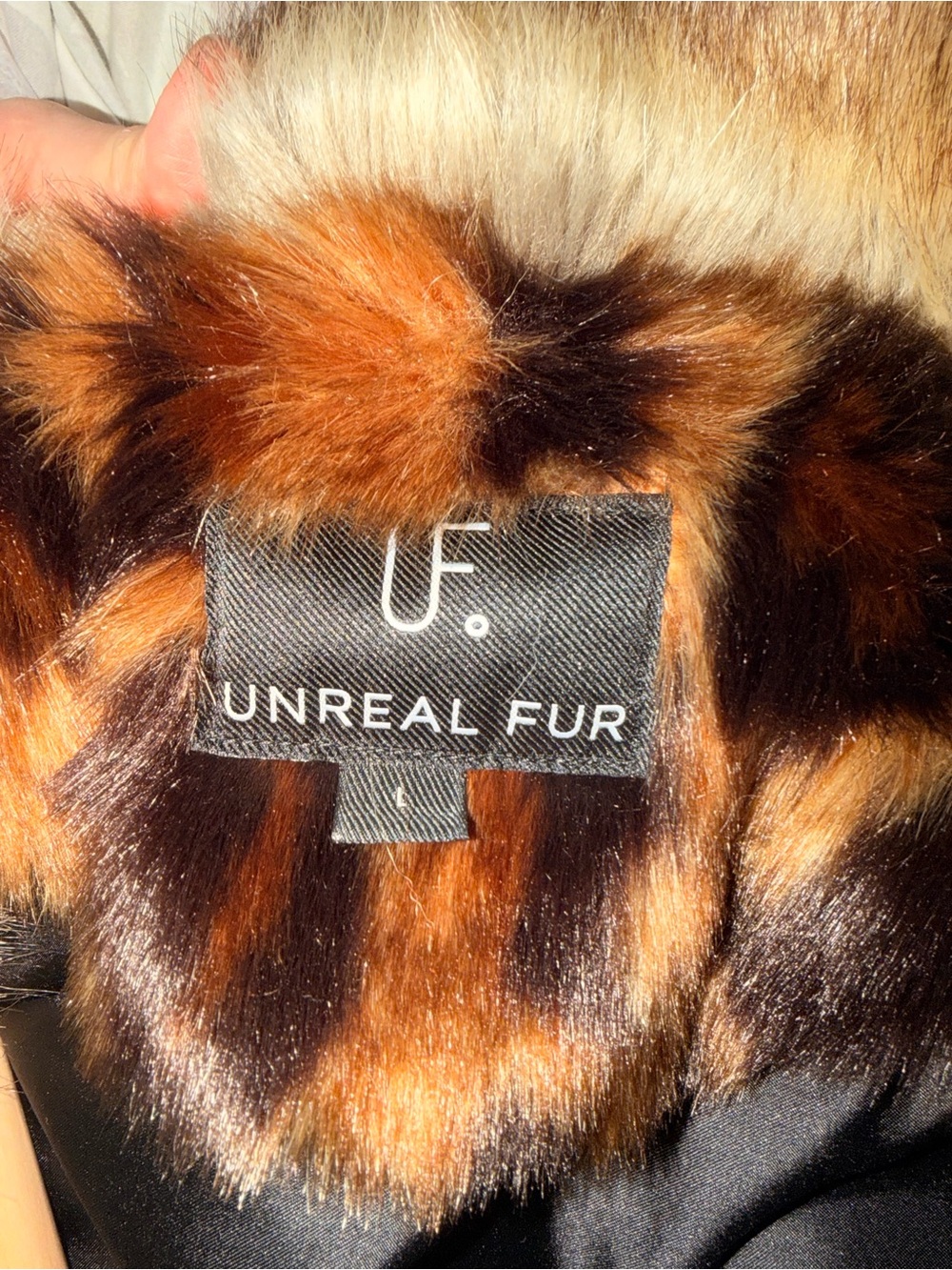 Unreal fur Hidden Tiger Jacket - Picture 4 of 4